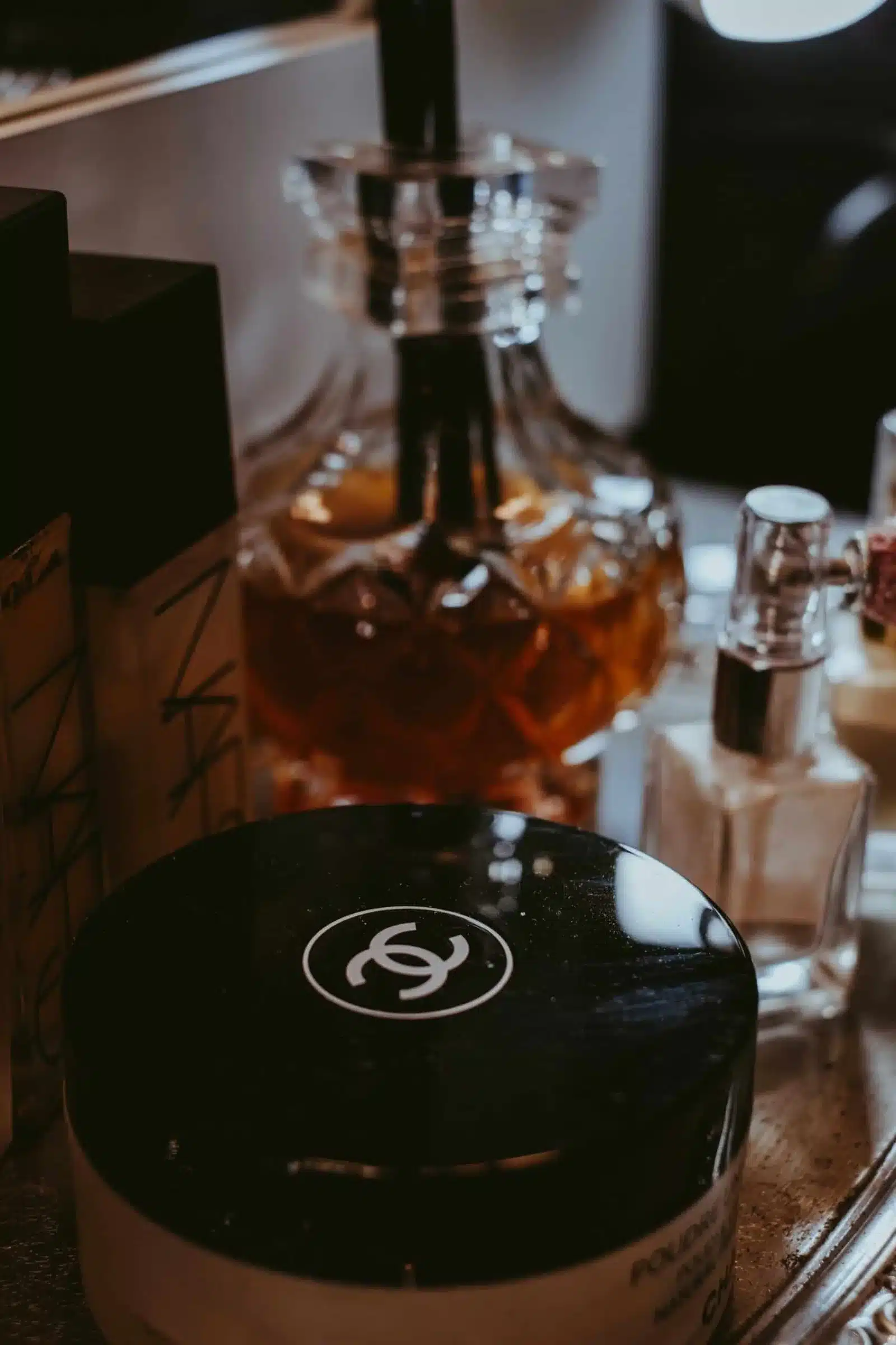 bourbon scented gift set with whiskey glass and black candle tin